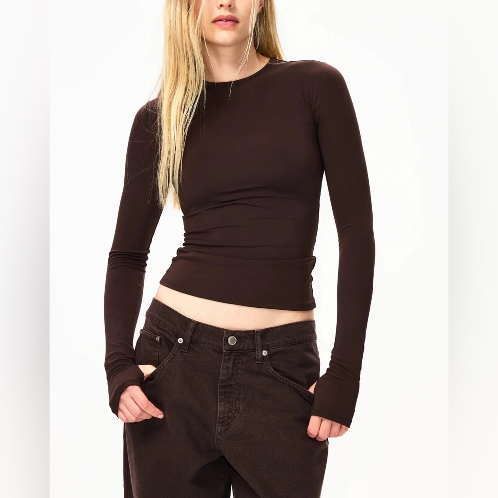 KHY - long sleeve tee - NEW WITH TAGS